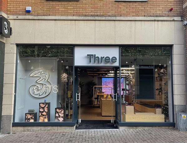 Three Store Cruises Street